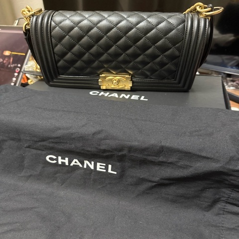 香奈兒黑金牛皮 CHANEL LEBOY CALF MEDIUM