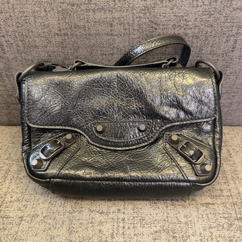Balenciaga 巴黎世家 油蠟皮小款機車包