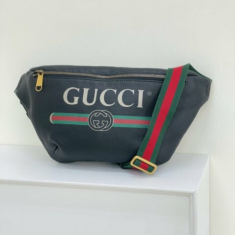 GUCCI 皮革腰包 大號 黑色