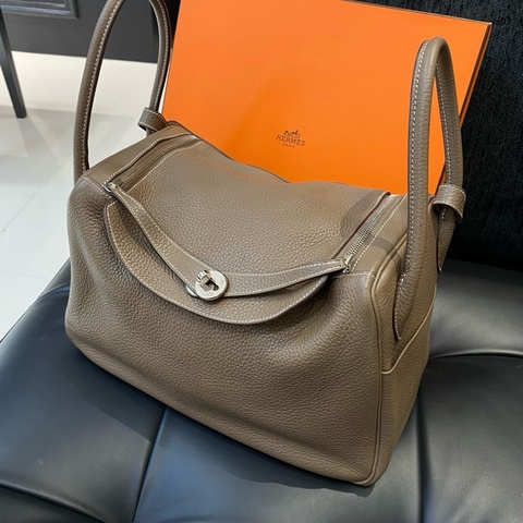 愛馬仕/Hermes Lindy 34 大象灰銀扣 TC皮 框R刻