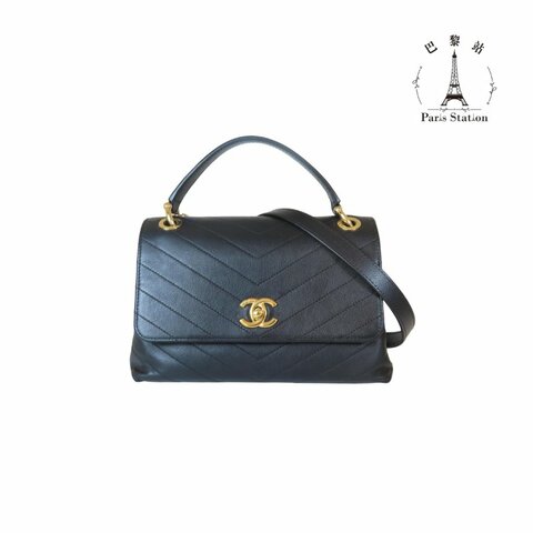 【巴黎站二手名牌專賣店】＊現貨＊CHANEL香奈兒真品＊黑色山形紋雙C扣手提包 斜背包