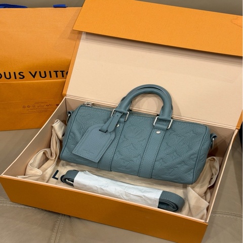 Lv keepall25全牛皮保齡球包 芯片款 全配🈶台灣購證