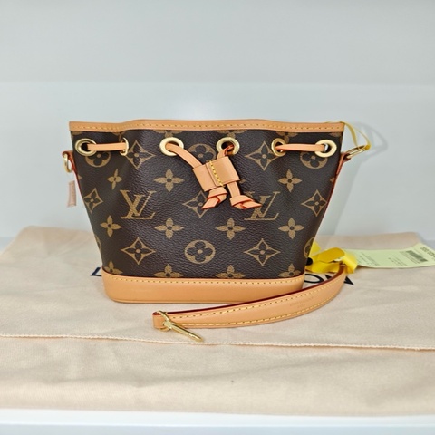 Lv 路易威登 Nano Noé 手袋濃縮 1932 年 Noé 手袋的經典構型