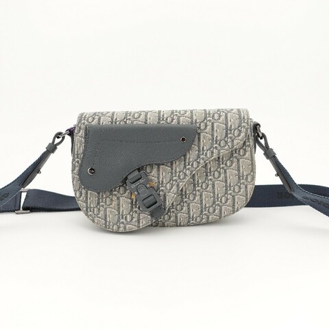Dior 馬鞍信使包 1ADPO325YKY_H12E 深灰色 Oblique 印花面料和深灰色粒面牛皮革