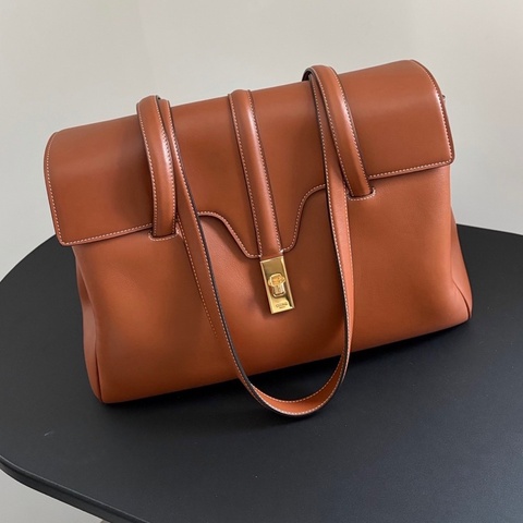 Celine 賽琳 soft 16 中號 焦糖色 金棕