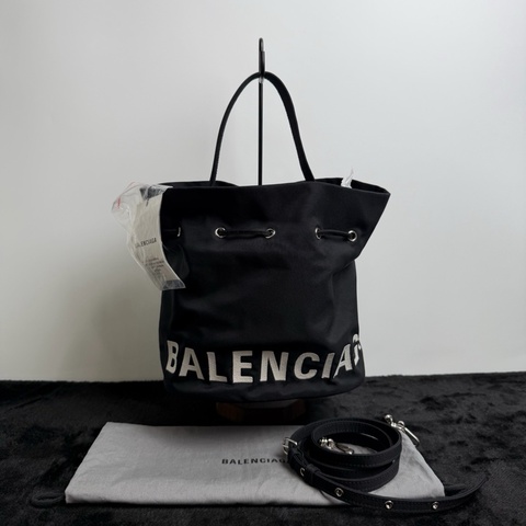 巴黎世家/Balenciaga WHEEL小號抽繩水桶包