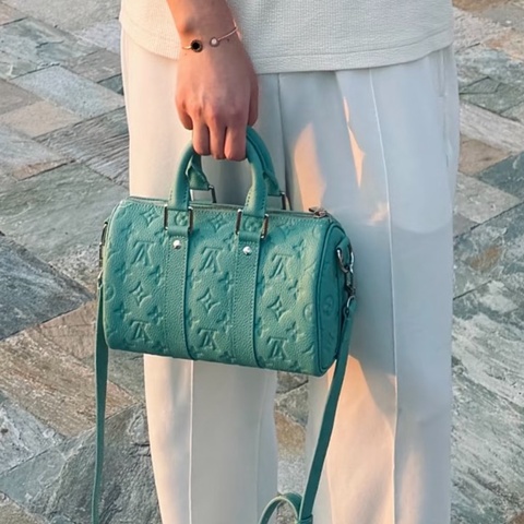 Louis Vuitton路易威登keepall25全牛皮霧湖保齡球包全配🈶台灣購證