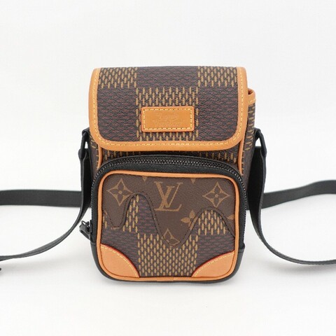 Louis Vuitton 黑扣老花nigo聯名款相機包nano