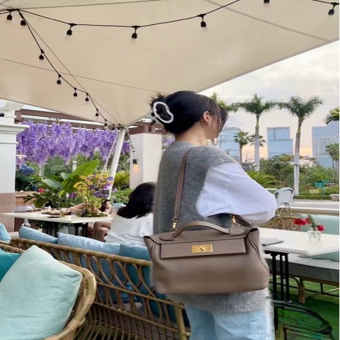 全新未使用Hermes 愛馬仕2424 29大象灰金扣