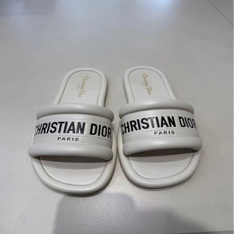 迪奧 Dior  白色羊皮革壓紋拖鞋，39碼