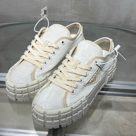 Prada/普拉達 白色厚底亮片餅乾鞋 尺碼/38碼