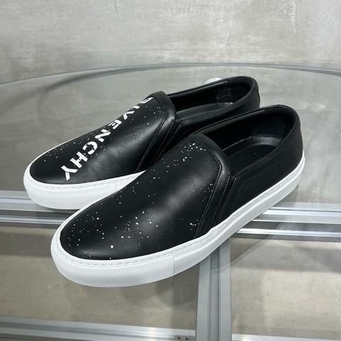 Givenchy/紀梵希 黑色一腳蹬 全新僅試穿 尺碼/39碼