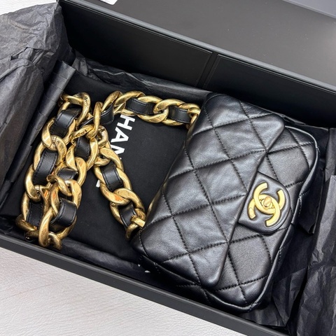 Chanel 22S芯片 黑金小號粗鏈腋下包