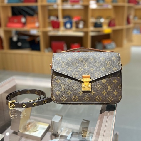LV路易威登邮差包