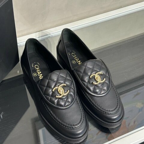 CHANEL Loafers 小羊皮樂福鞋 - 黑金 39