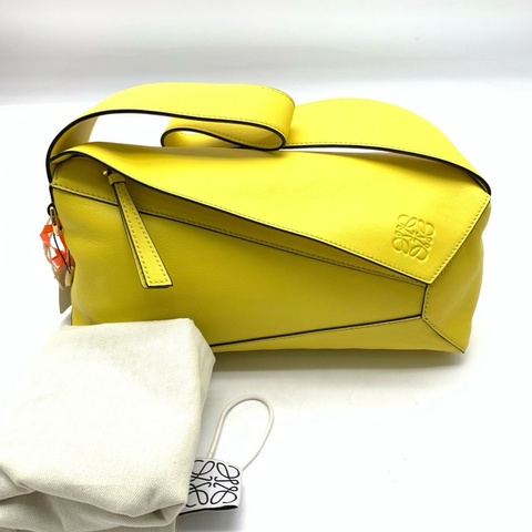 Loewe羅意威檸檬黃單肩包