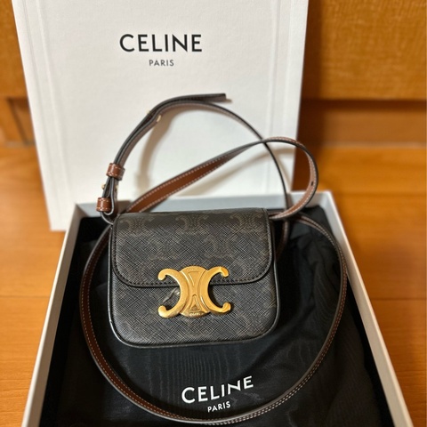 CELINE Triomphe 帆布及小牛皮迷你斜背包(焦糖色)