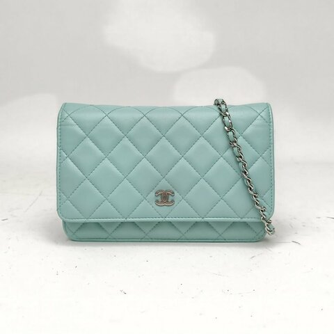 CHANEL CFWOC19藍色羊皮27開銀扣肩背包