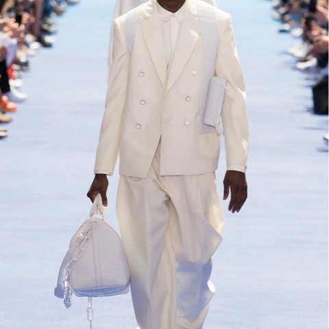 Louis Vuitton 2019 light beige double breasted suit 44/38 西裝