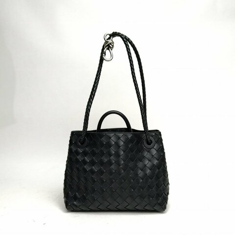 BOTTEGA VENETA Andiamo編織磁扣開合小號黑色牛皮肩背包