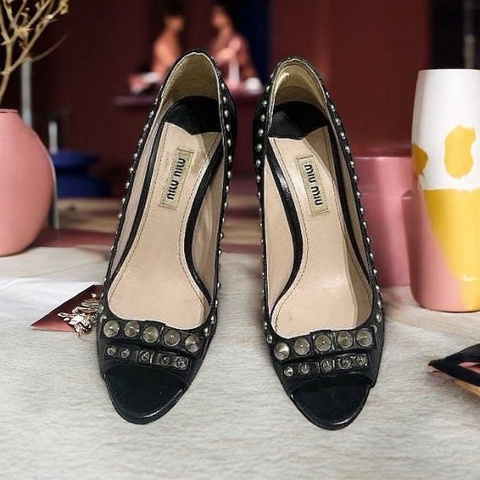 miu miu 金屬卯釘魚口高跟鞋 經典黑真皮高跟鞋 35.5