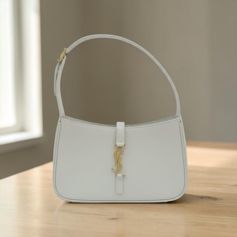 莉亞精品♡ Ysl 657228 hobo 白色 二手美包