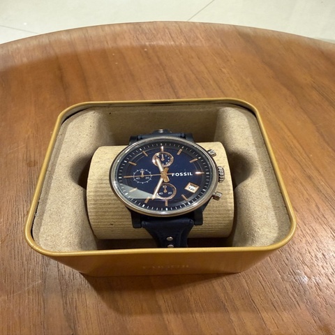 FOSSIL 女用手錶