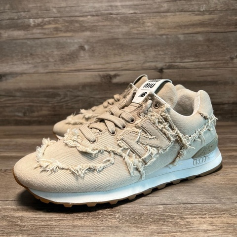 miumiu x New Balance NB 574 新百倫 繆繆 聯名 卡其色 棕色41碼