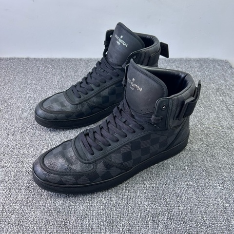 Louis Vuitton 路易威登 LV Rivoli 黑色棋盤格休閒板鞋/43碼