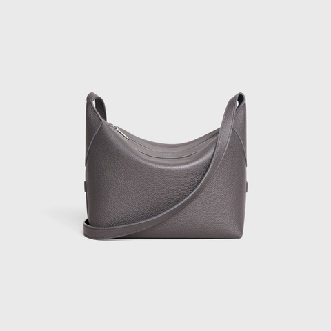 Celine 男士 HARRY 粒面小牛皮斜挎包均碼碼24cm*13cm*19cm
