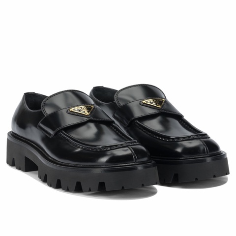 Prada 女士 圓頭樂福鞋35.5 36 36.5 37 37.5 38 38.5 39 39.5 40碼