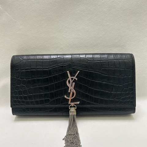 YSL/聖羅蘭黑銀鰐魚紋，流蘇鏈條手拿包