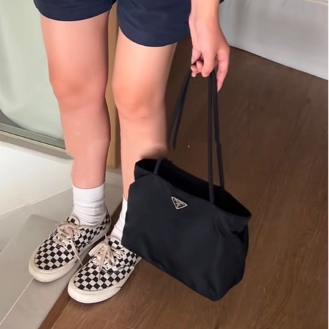 Prada 經典黑色尼龍托特包 Nylon tote bag 單肩包 手提包