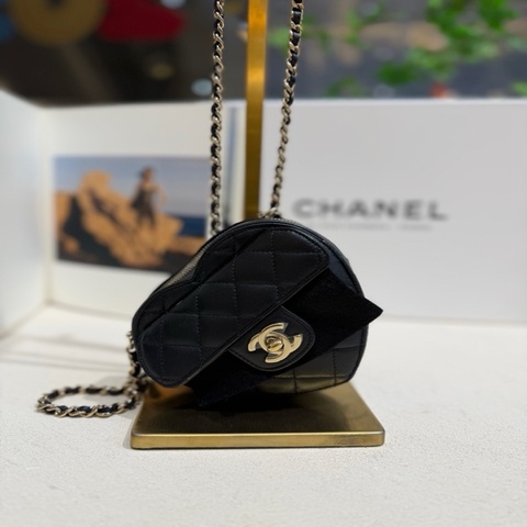 Chanel 22s 黑色愛心包 小號肩背斜挎包