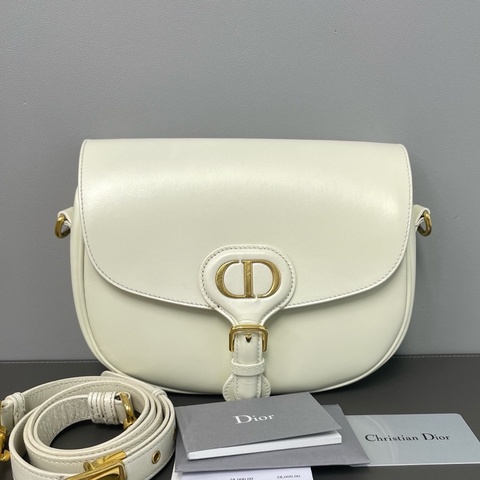 Dior 迪奧 奶白金扣bobby 尺寸：22*15*16.5 附件：肩帶