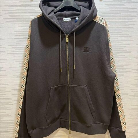 💎Han's house精品服飾💎Burberry 刺繡 連帽 外套 男女共穿 原價30500