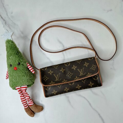 LV Pochette Twin斜背老花小包
