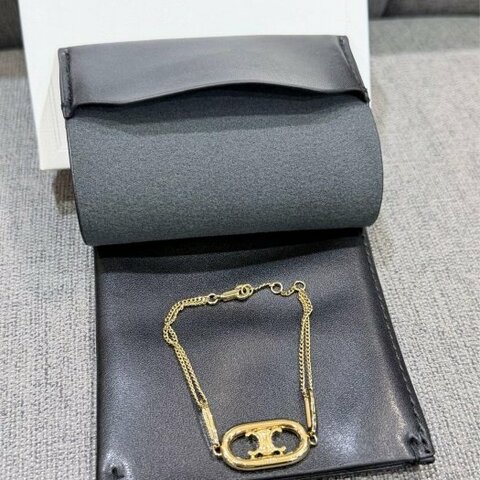 💎Han's house精品服飾💎CELINE 小牛皮 TRIOMPHE 手環手鍊