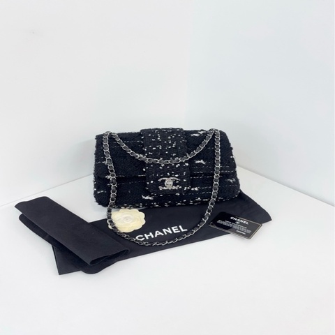💎Chanel香奈兒｜黑銀粗花呢季節CF黑白毛呢鏈條包98新｜21開