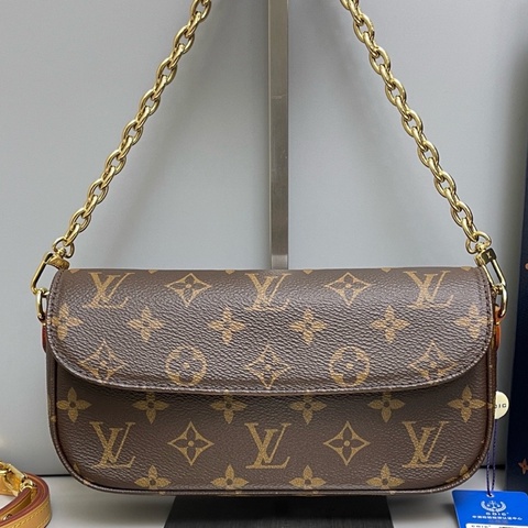 Louis Vuitton路易威登 ivy 老花單肩斜挎包