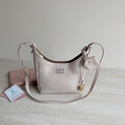 Miu Miu 繆繆粉色牛皮托特包  底長18cm