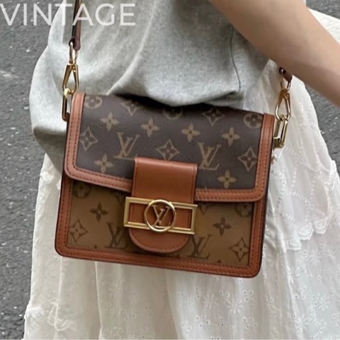 LV 路易威登 達芙妮 中號 全網最低價 99新 印花 單肩包