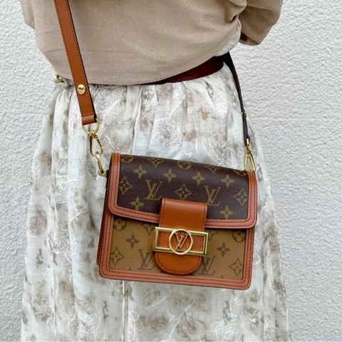 LV 路易威登 達芙妮 中號 全網最低價 99新 印花 單肩包