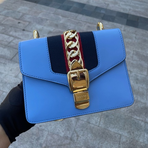 Gucci藍色小號塞爾維亞鏈條斜挎包 雙肩帶