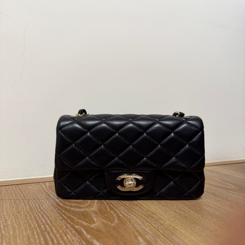 #閒置 Chanel 方胖子 mini classic flap bag 淡金扣