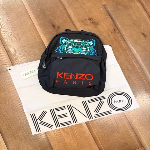 全新正品 吊牌未拆 Kenzo 經典刺繡老虎頭後背包