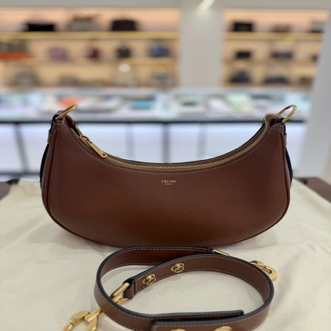 Celine 賽琳 焦糖色中號腋下包 AVA新款 Lisa同款