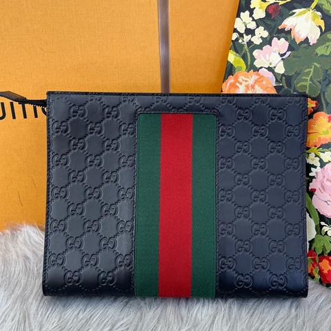 GUCCI古馳 老花Logo壓紋條紋織帶 皮革 手拿包