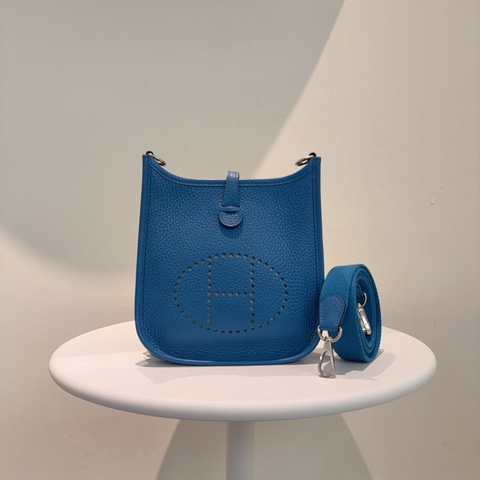 Hermes 愛馬仕 mini evenly A刻 坦桑尼亞藍