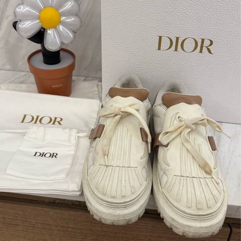 Dior🇫🇷特別百搭白色餅乾鞋